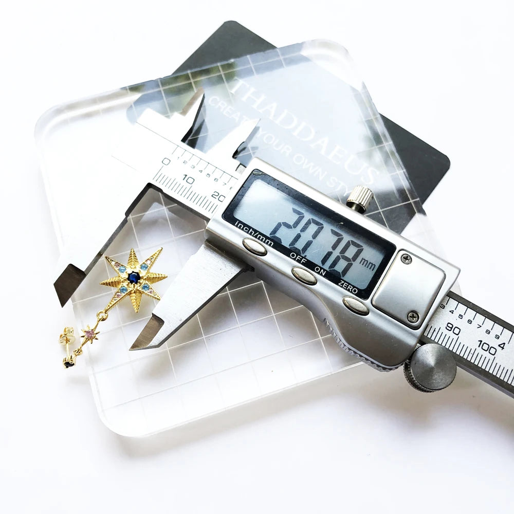 Brinco Royalty Star & Moon