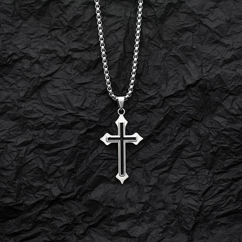 Colar Vintage Gothic Crucifixo