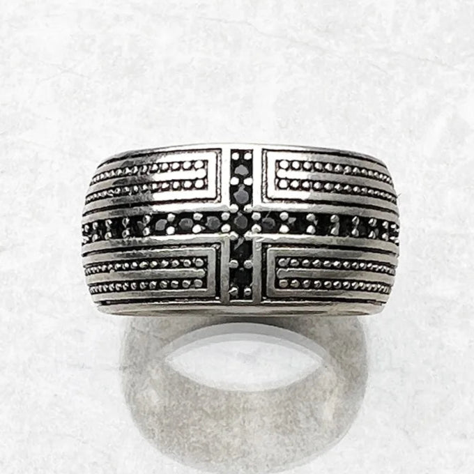 Anel Black Cross