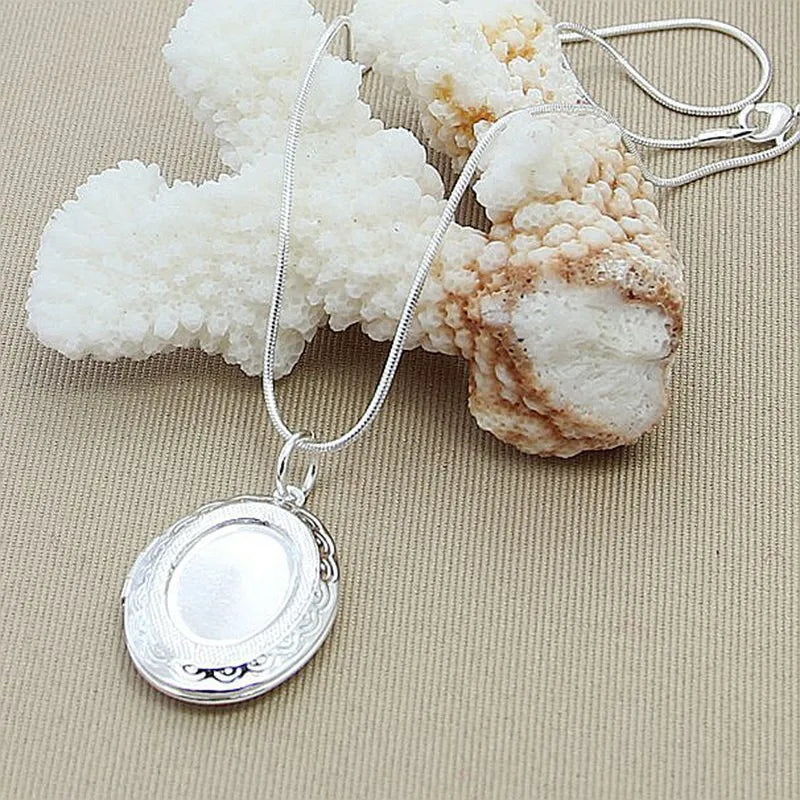 Colar Timeless Locket